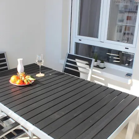 Apartment New With Sea View Of Andrew And Natallia *